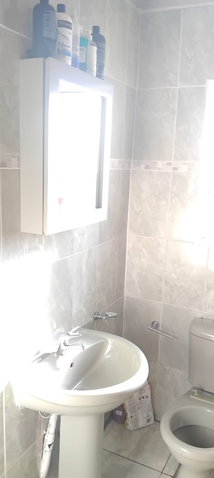 2 Bedroom Property for Sale in Phakamisa Eastern Cape